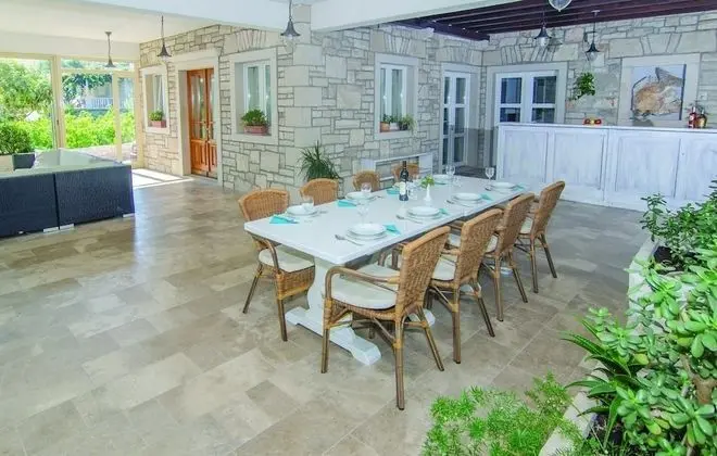 Ev (Villa Barakokula - 3m from the sea - )