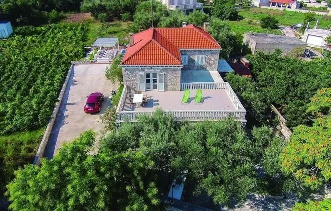 Ev (Villa Barakokula - 3m from the sea - )
