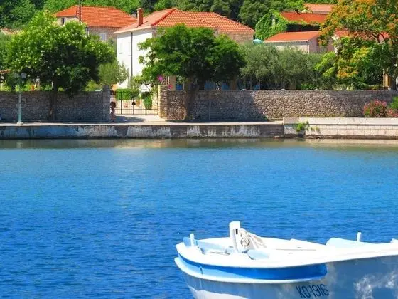 Ev (Villa Barakokula - 3m from the sea - )