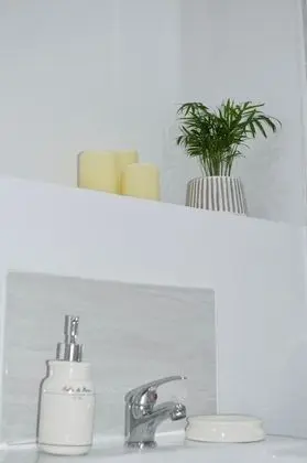 Apart Daire, 2 Yatak Odası, Sigara İçilmez