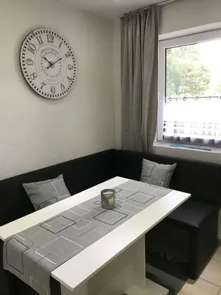 Apart Daire, 2 Tek Kişilik Yatak, Sigara İçilmez