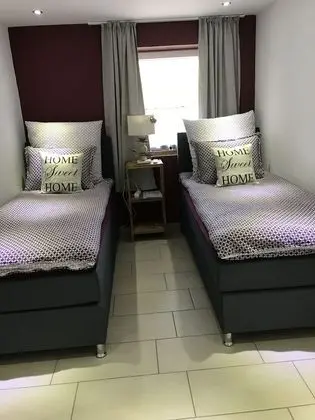 Apart Daire, 2 Tek Kişilik Yatak, Sigara İçilmez