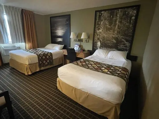 Business Tek Büyük Yataklı Oda