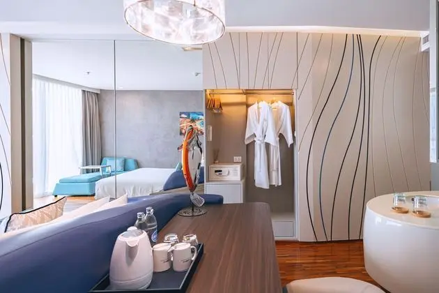 Deluxe Tek Büyük Yataklı Oda