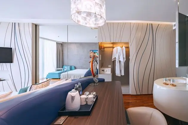 Deluxe Tek Büyük Yataklı Oda