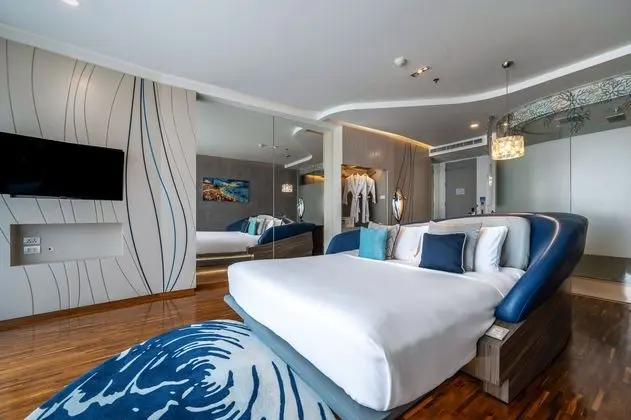 Deluxe Tek Büyük Yataklı Oda