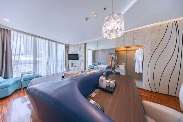 Deluxe Tek Büyük Yataklı Oda