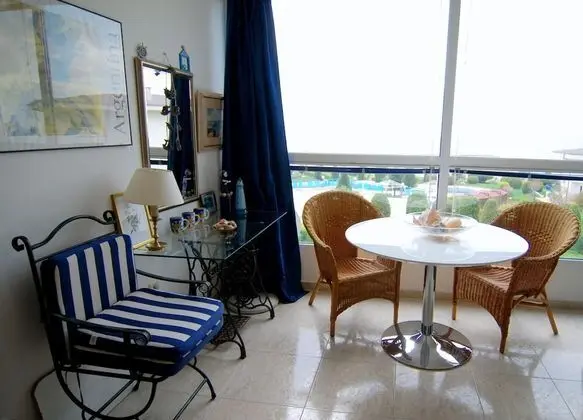 Design Apart Daire, 1 Yatak Odası, Deniz Manzaralı, Denize Sıfır