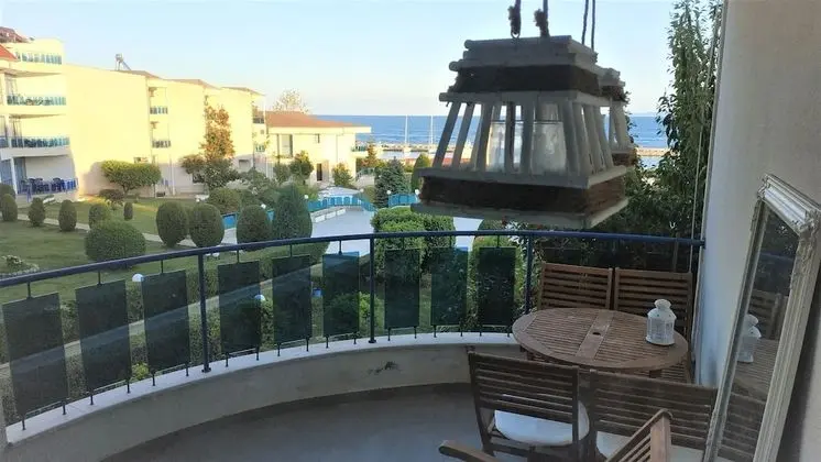 Design Apart Daire, 1 Yatak Odası, Deniz Manzaralı, Denize Sıfır