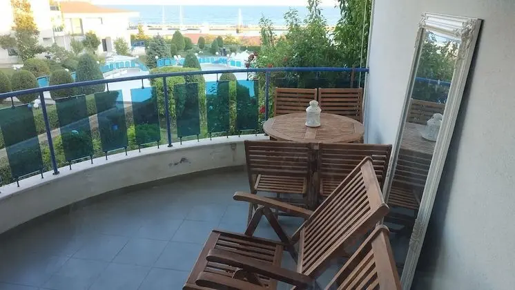 Design Apart Daire, 1 Yatak Odası, Deniz Manzaralı, Denize Sıfır