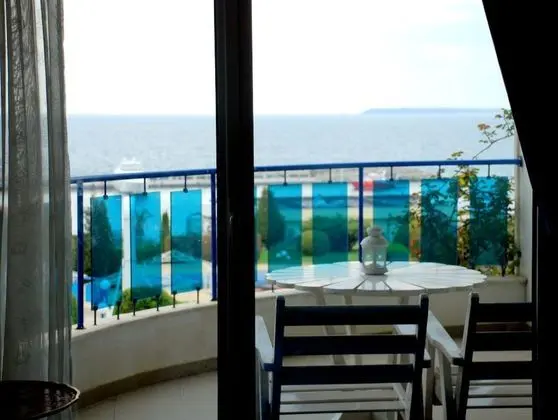 Design Apart Daire, 1 Yatak Odası, Deniz Manzaralı, Denize Sıfır
