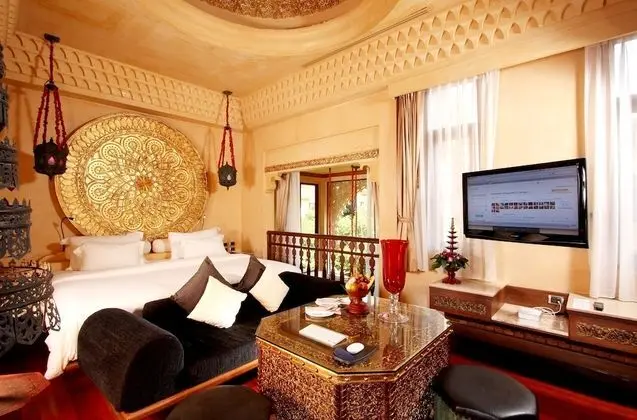 Villa, Havuz Kullanımı (Baray Villa)