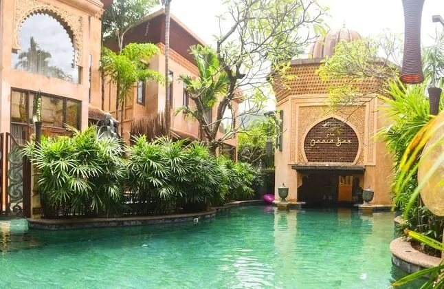 Villa, Havuz Kullanımı (Baray Villa)
