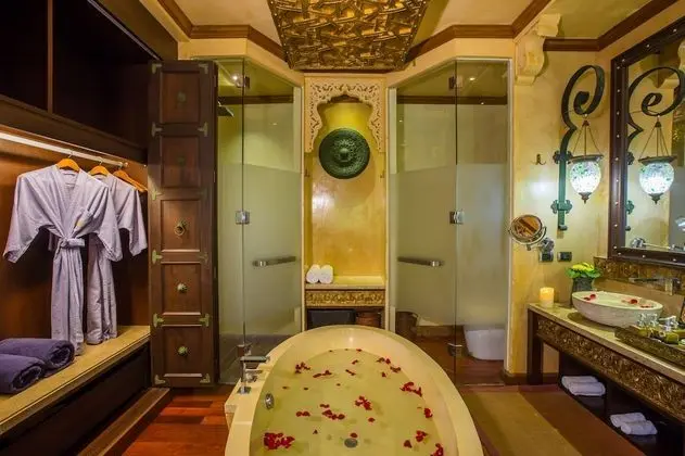 Villa, Havuz Kullanımı (Baray Villa)