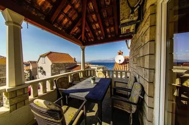 Apart Daire (Barb - 30 m from the sea - A1(6))