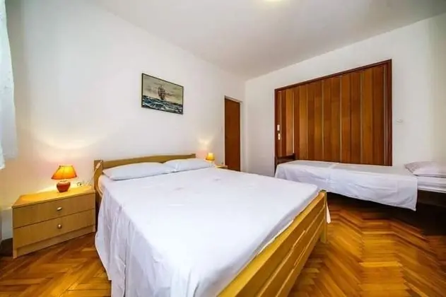 Apart Daire (Barb - 30 m from the sea - A1(6))