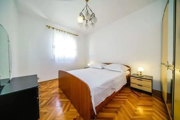 Apart Daire (Barb - 30 m from the sea - A1(6))