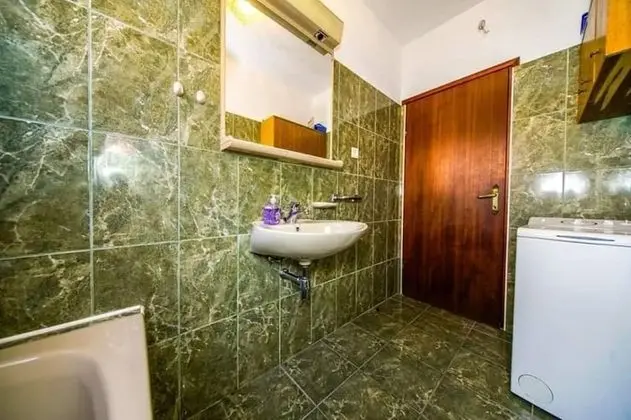 Apart Daire (Barb - 30 m from the sea - A1(6))