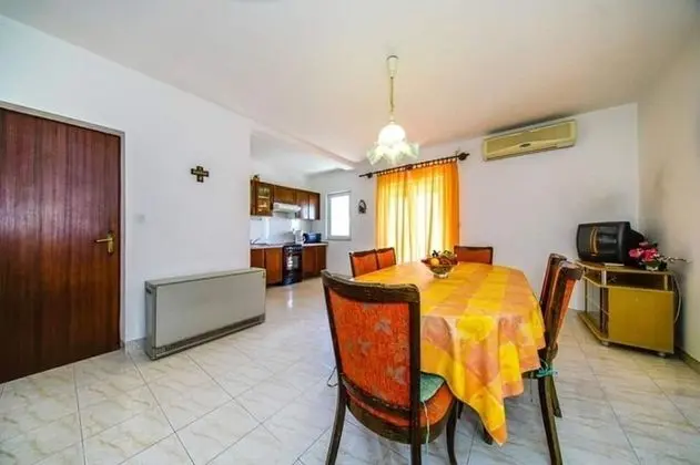 Apart Daire (Barb - 30 m from the sea - A1(6))