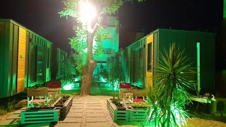 Karavan, Bahçe Manzaralı, Balkonlu
