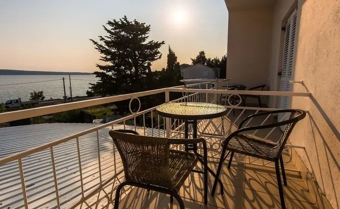 Family Dört Kişilik Oda, Balkon, Deniz Manzaralı