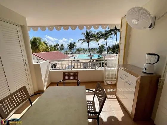 Panoramic Stüdyo Süit, Deniz Manzaralı, Havuz Kenarı (Barbadine 1011)