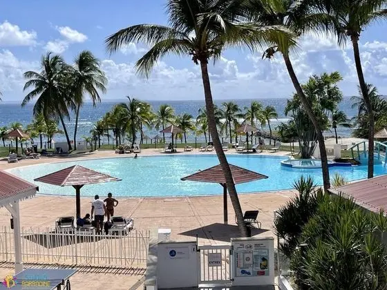 Panoramic Stüdyo Süit, Deniz Manzaralı, Havuz Kenarı (Barbadine 1011)