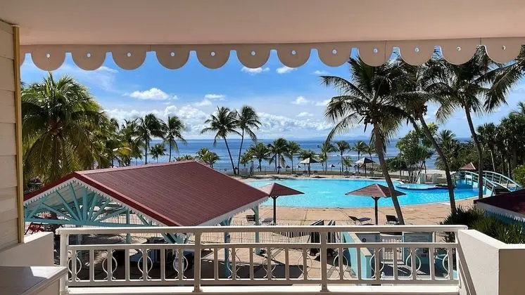 Panoramic Stüdyo Süit, Deniz Manzaralı, Havuz Kenarı (Barbadine 1013)