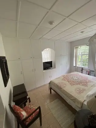 The Amber Suite in Hummingbird Apt