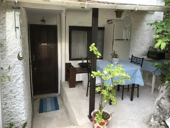 Comfort Stüdyo, 1 En Büyük (King) Boy Yatak, Bahçe Manzaralı (The Palmetto Studio)