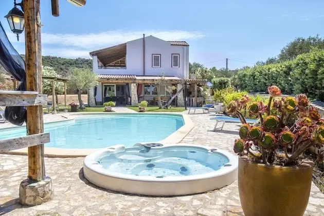 Villa, Özel Banyo, Havuz Manzaralı (Villa Barbara)