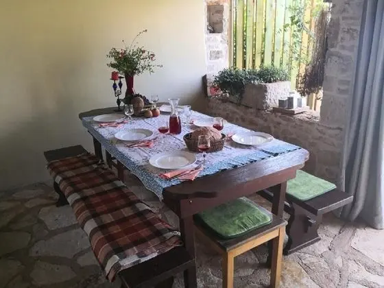 Ev (Barbara - perfect holiday - H(5))