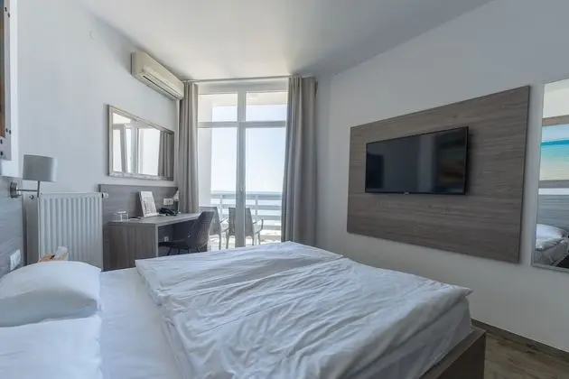 Double Room with Sea and Lake View