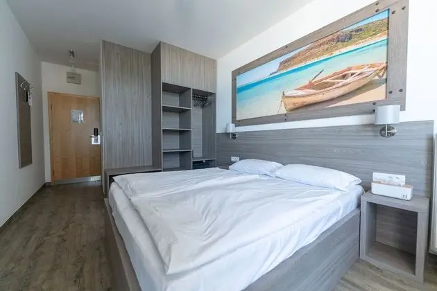 Double Room with Sea and Lake View