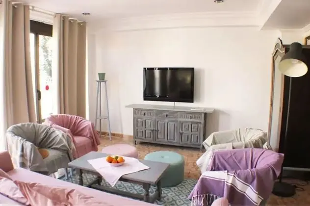 Family Oda, Balkon, Şehir Manzaralı