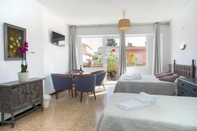 Family Oda, Balkon, Şehir Manzaralı