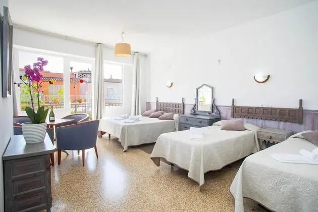 Family Oda, Balkon, Şehir Manzaralı