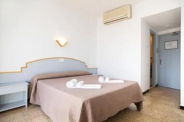Tek Büyük Yataklı Oda, Balkon, Deniz Manzaralı
