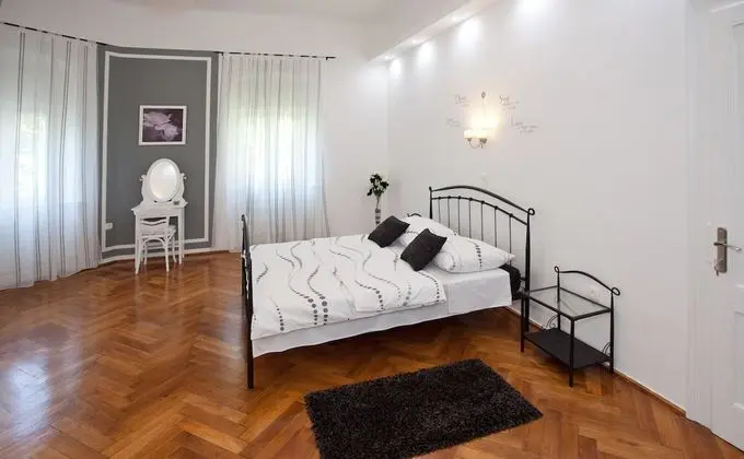 Apart Daire, 2 Yatak Odası, Balkon