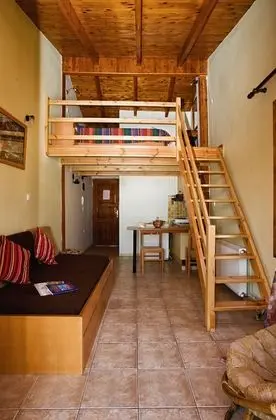 Traditional Apart Daire, 1 Büyük (Queen) Boy Yatak, Balkon, Asma Kat