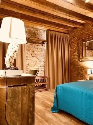 Deluxe Üç Kişilik Oda