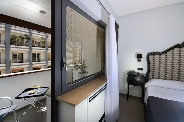 Junior Süit, 1 Çift Kişilik Yatak