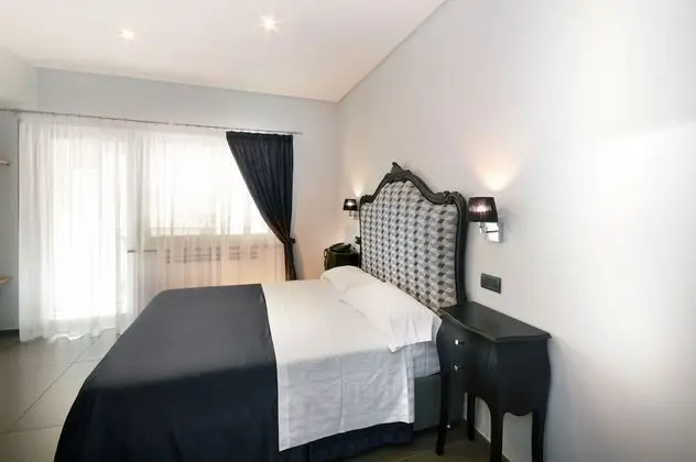 Junior Süit, 1 Çift Kişilik Yatak