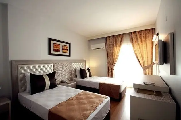 https://imagessl.etstur.com/files/images/hotelImages/TR/54633/l/Mersin-Barbarossa-Club-Hotel-Genel-54827.jpg