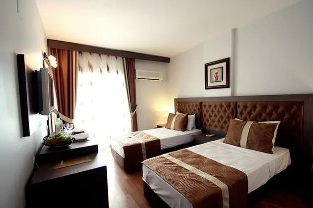https://imagessl.etstur.com/files/images/hotelImages/TR/54633/l/Mersin-Barbarossa-Club-Hotel-Genel-54828.jpg