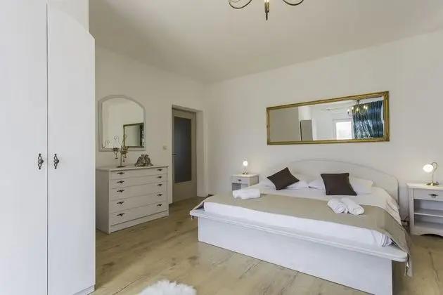 Villa, Kişiye Özel Havuzlu