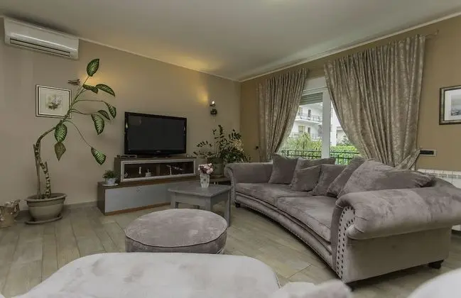 Villa, Kişiye Özel Havuzlu