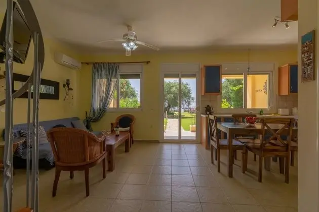 Villa, 3 Yatak Odası, Denize Sıfır