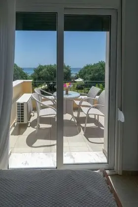 Villa, 3 Yatak Odası, Denize Sıfır