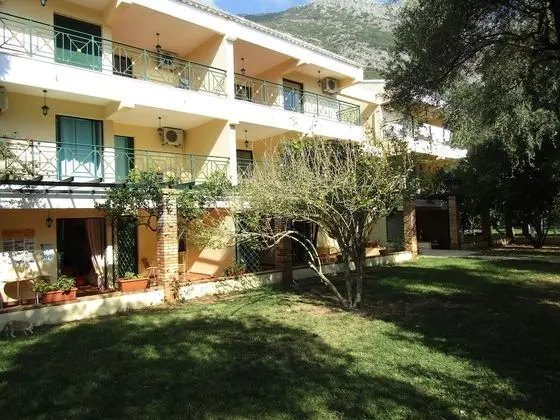 Stüdyo (Triple)